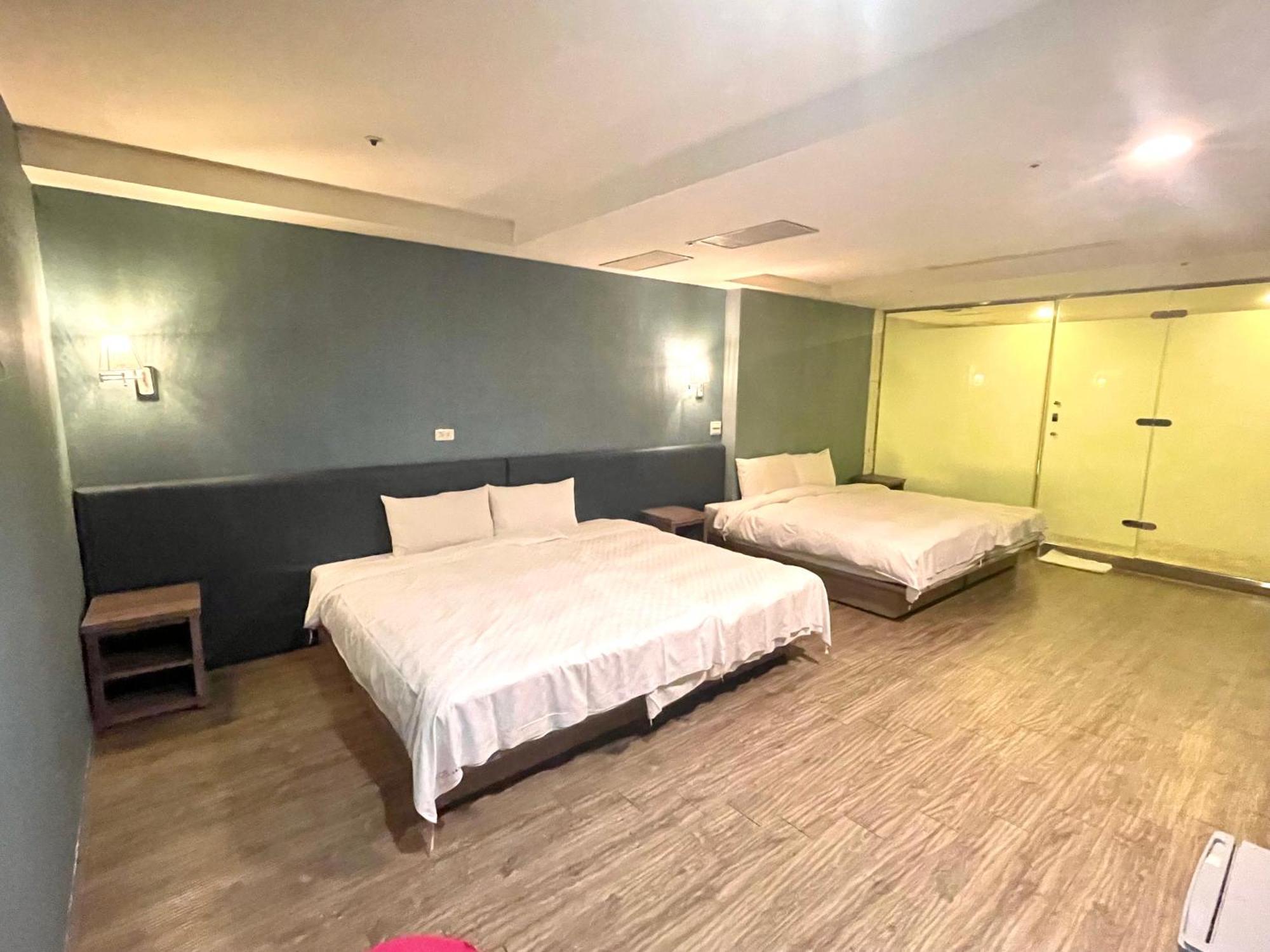 Walker Hotel - Zhengyi 2 Taipei Dış mekan fotoğraf