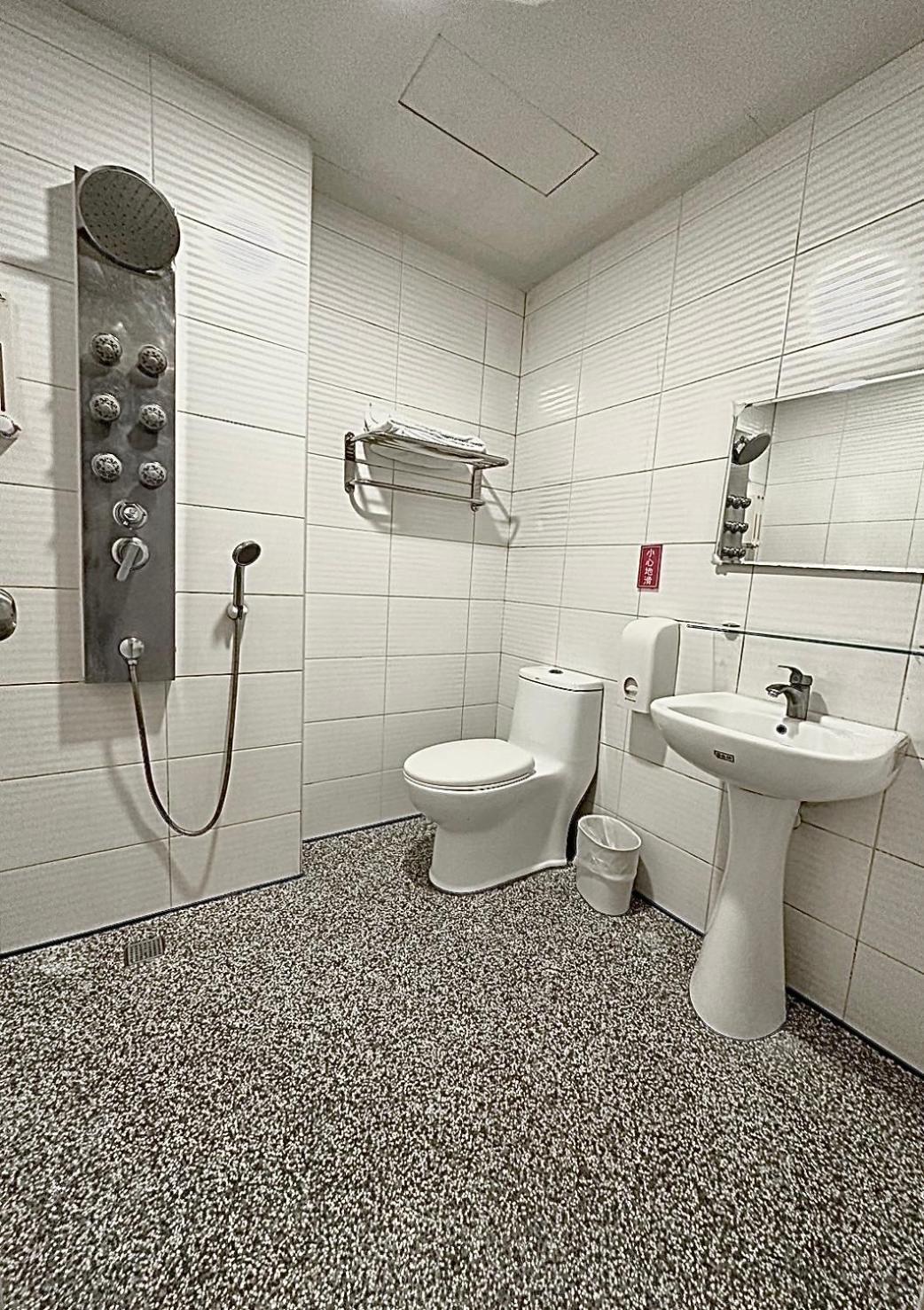 Walker Hotel - Zhengyi 2 Taipei Dış mekan fotoğraf