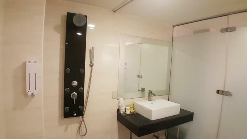 Walker Hotel - Zhengyi 2 Taipei Dış mekan fotoğraf